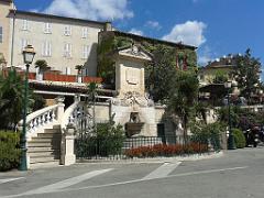 183 D37 LA LONDE DES MAURES ETR SES ENVIRONS_000045